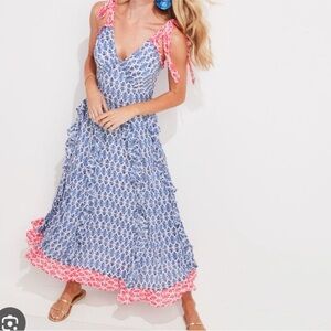 Vineyard Vines Woman's Maxi Dress 8 White Blue Shells Flowy Ruffle Summer Resort